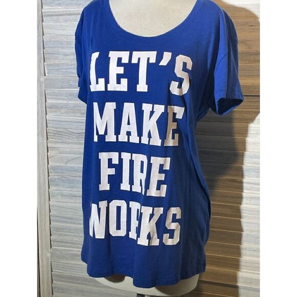 Victoria's Secret S-P PINK Fireworks Tee - Picture 8 of 13